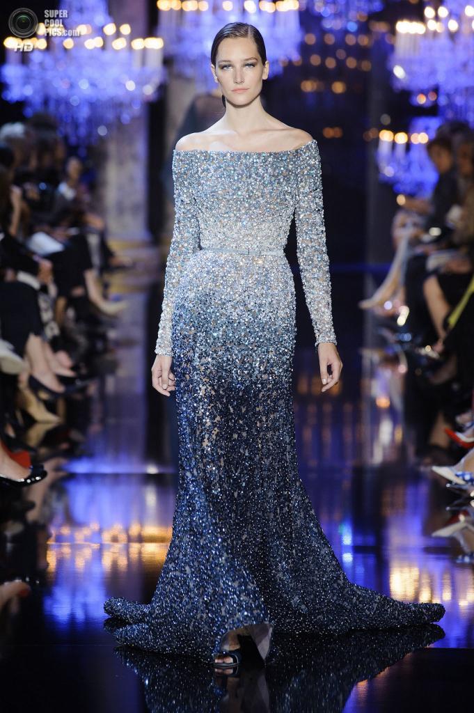 �������. �����. 9 ����. �� ����� ������ ����� ��������� �� Elie Saab. (REUTERS/Philippe Wojazer)